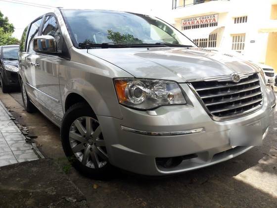 CHRYSLER TOWN & COUNTRY 3.8 LIMITED V6 12V GASOLINA 4P AUTOMÁTICO